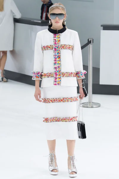 Look 66
